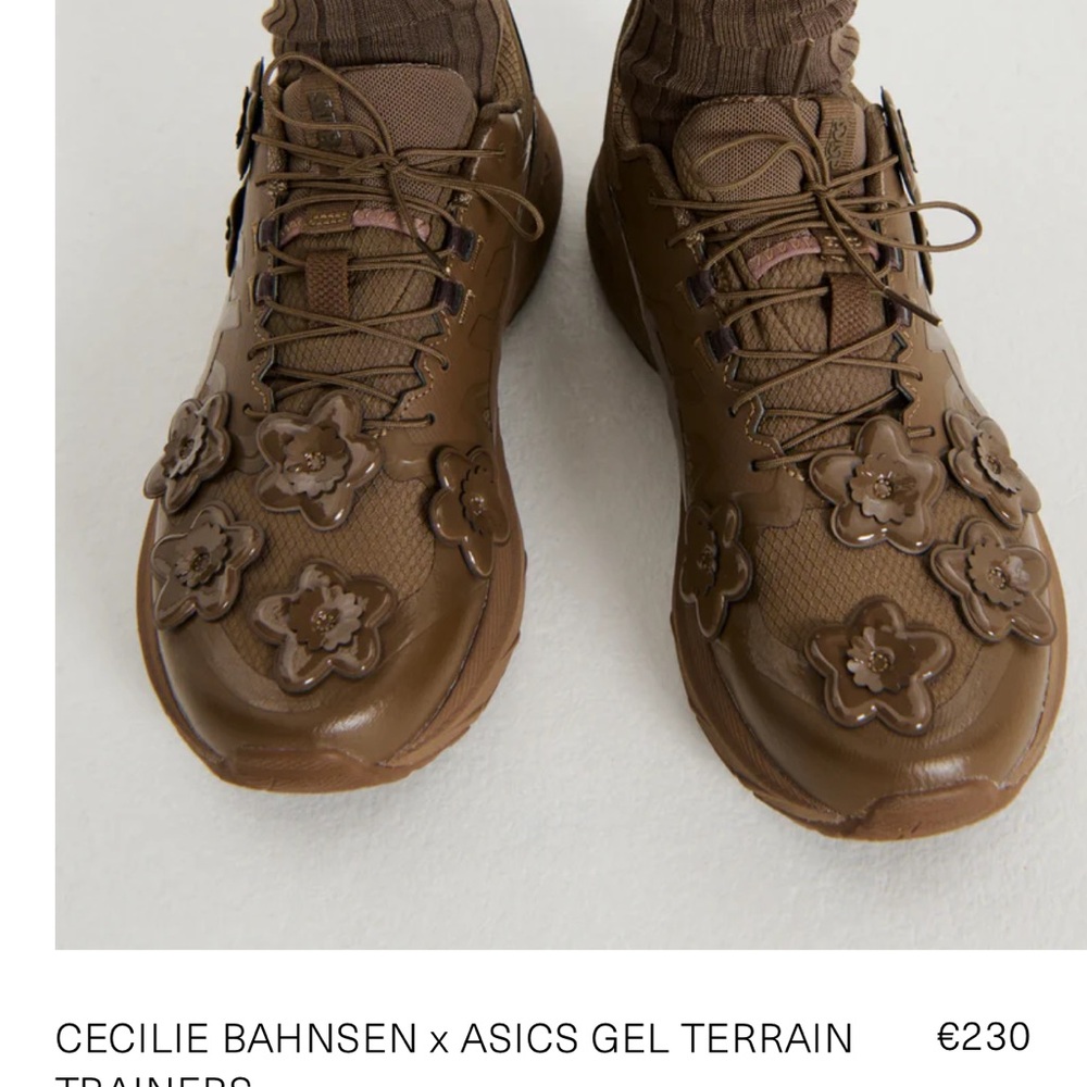 Cecilie Bahnsen Brown Gel Terrain Trainers